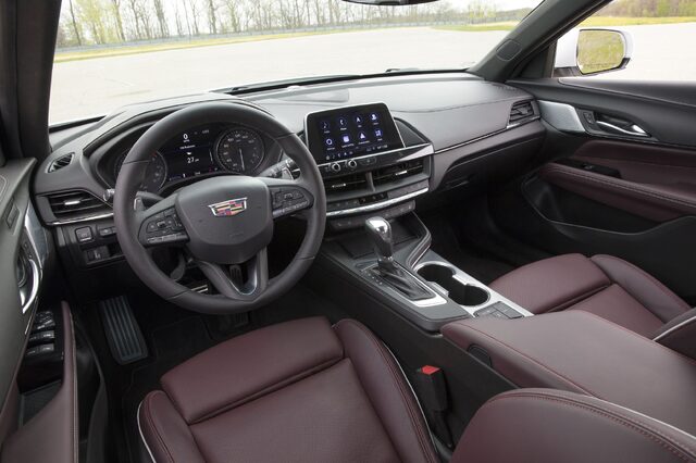 2020 Cadillac CT4 005.jpg