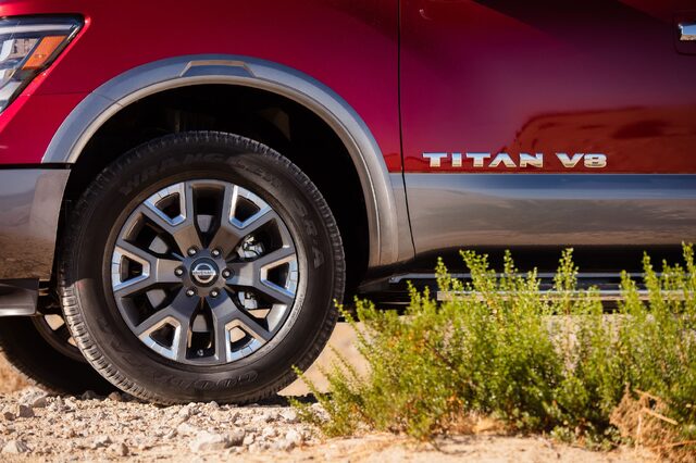2020 Nissan TITAN Platinum Reserve-7.jpg
