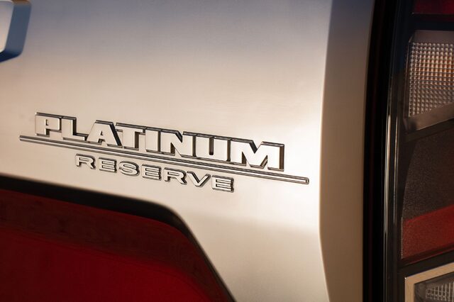 2020 Nissan TITAN Platinum Reserve-11.jpg