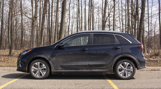 2019 Kia Niro EV EX Premium Driver Side Profile