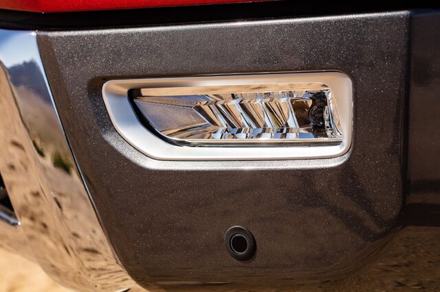 2020 Nissan TITAN Platinum Reserve-12.jpg