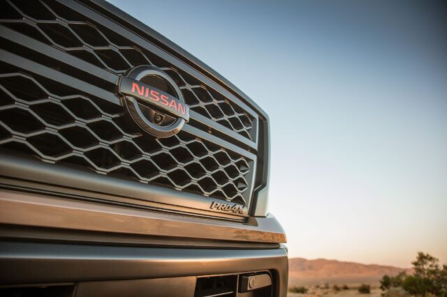 2020 Nissan TITAN PRO-4X-4.jpg