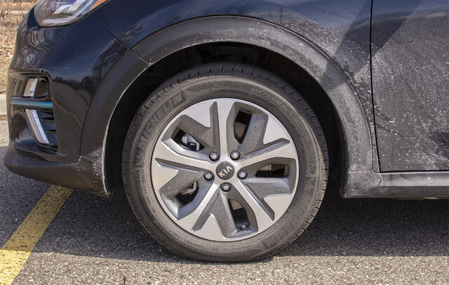 2019 Kia Niro EV EX Premium Front Wheel Detail