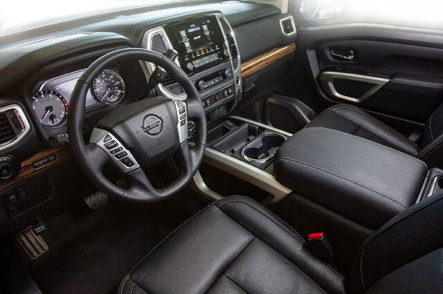 2020 Nissan TITAN Platinum Reserve-34.jpg