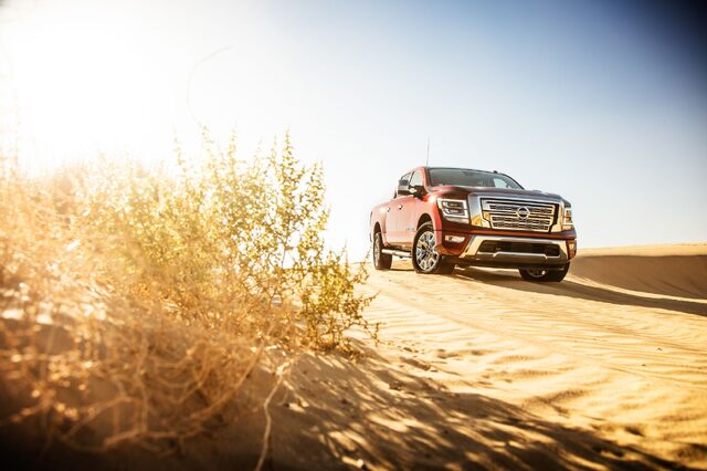 2020 Nissan TITAN SL-4.jpg