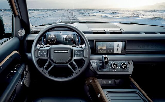 2020 Land Rover Defender 006.jpg