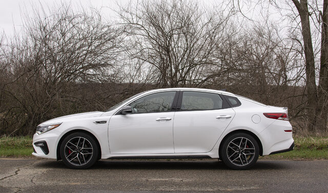 2019 Kia Optima SX driver side profile