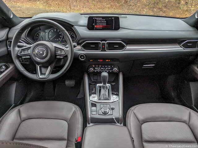 2019 Mazda CX-5 Signature — Interior Dashboard and Center Console