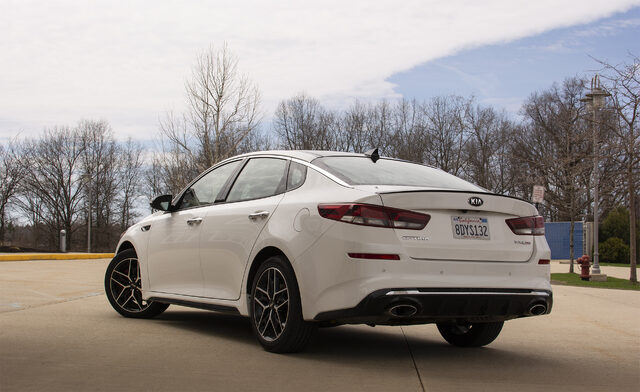 2019 Kia Optima SX rear three-quarter view