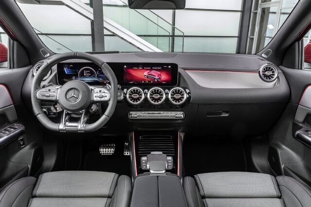 2021 AMG GLA 35 009.jpg