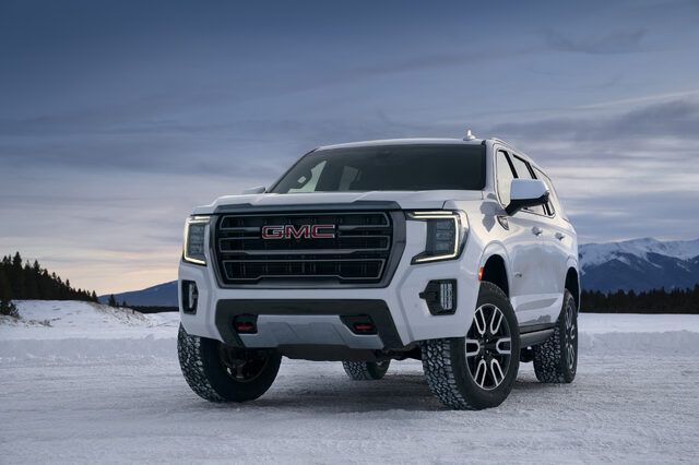2021-GMC-Yukon-AT4-026.jpg