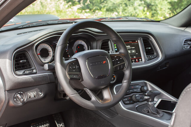 2019 Dodge Challenger R/T Shaker interior steering wheel and dashboard