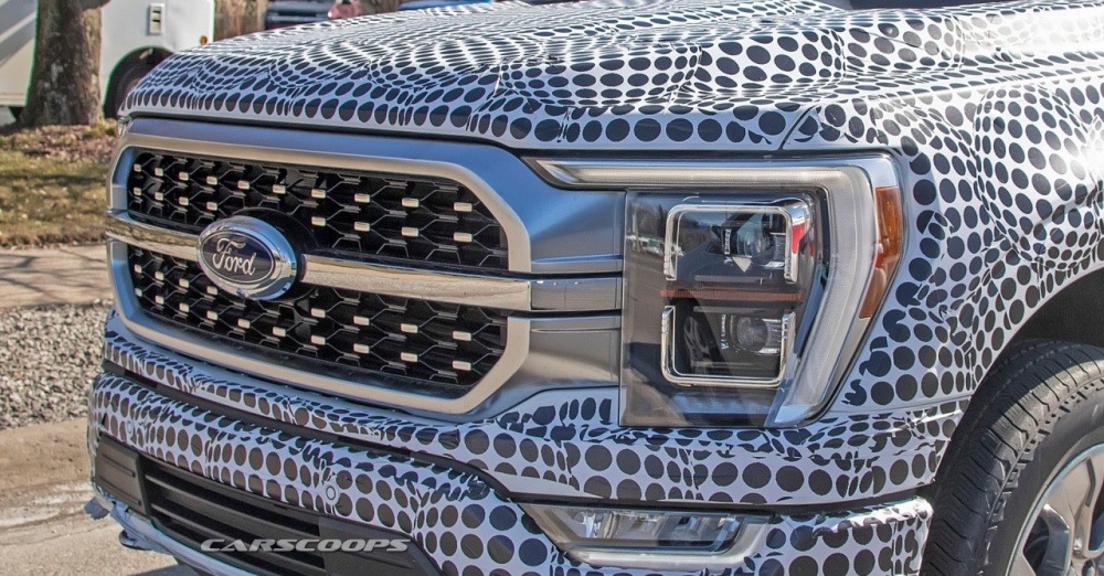 2021 F150 Headlight.jpg