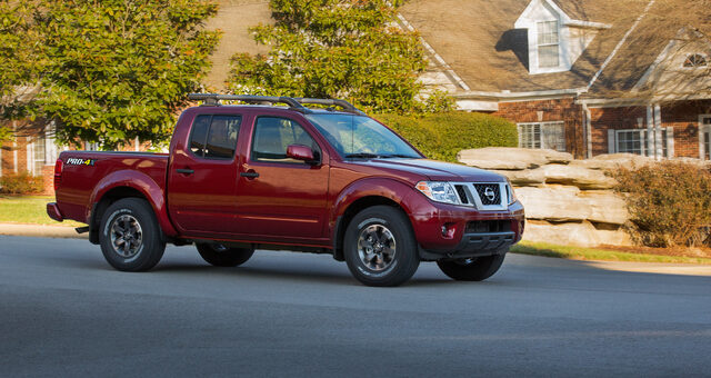 2020_Nissan_Frontier_-10.jpg