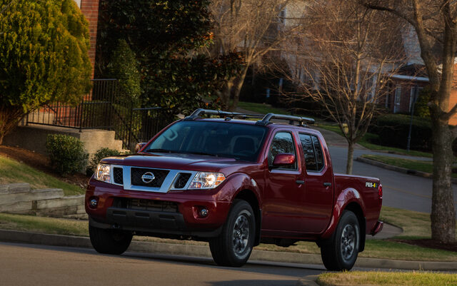 2020_Nissan_Frontier_-11.jpg