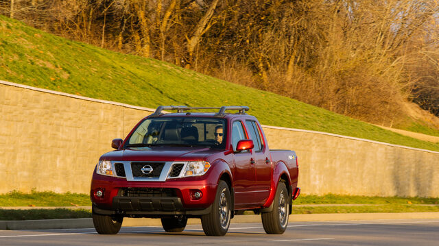 2020_Nissan_Frontier_-14.jpg