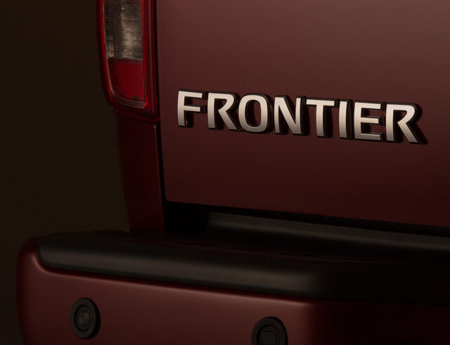 2020_Nissan_Frontier_-21.jpg