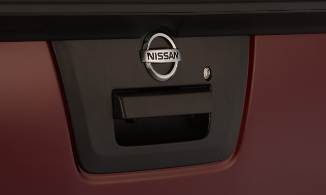 2020_Nissan_Frontier_-27.jpg