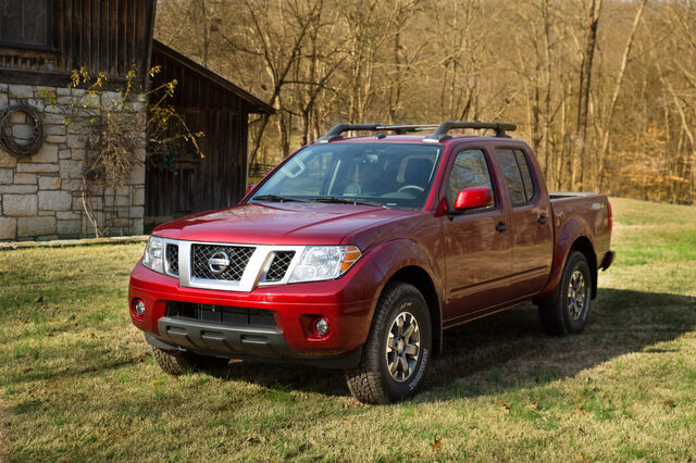 2020_Nissan_Frontier_-30.jpg