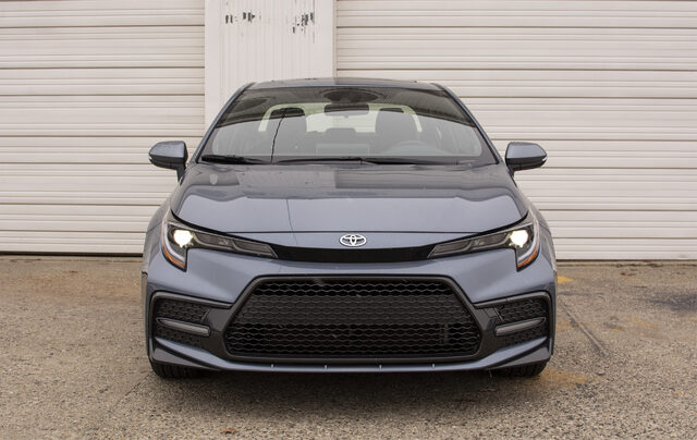 2020 Toyota Corolla XSE front view
