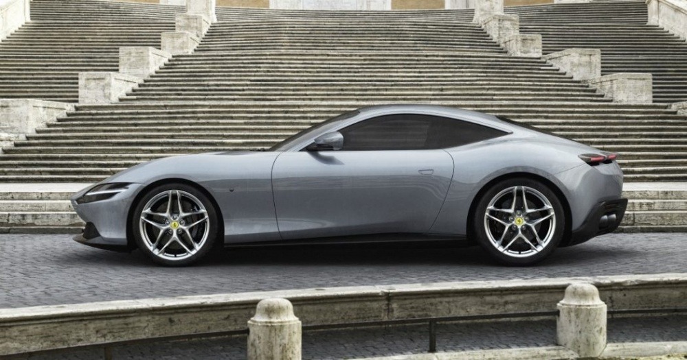 Ferrari_Roma_03-1050x5511.jpg