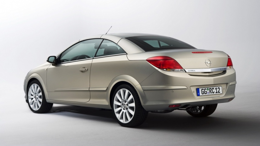 2007-opel-astra-twin-top-8.jpg