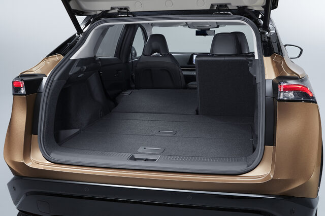 2022 Nissan Ariya 17.jpg