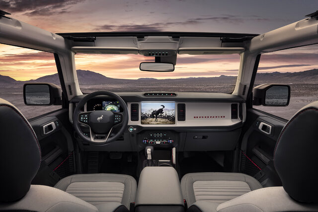 2021 Ford Bronco 30.jpg