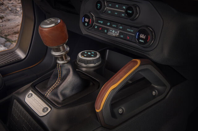 2021 Ford Bronco 15.jpg