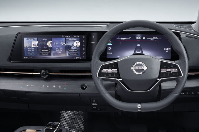 2022 Nissan Ariya 15.jpg