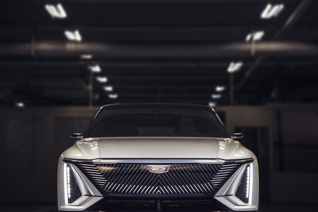 Cadillac-LYRIQ-015.jpg