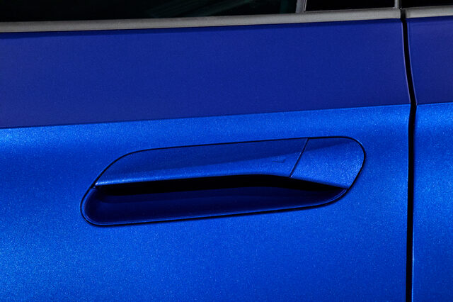 2021 Volkswagen ID.4 flush door handle detail
