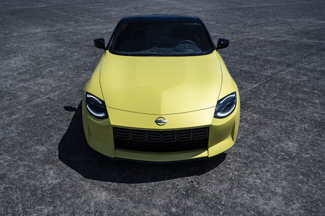 Nissan_Z_Proto_exterior_Front_2.jpg