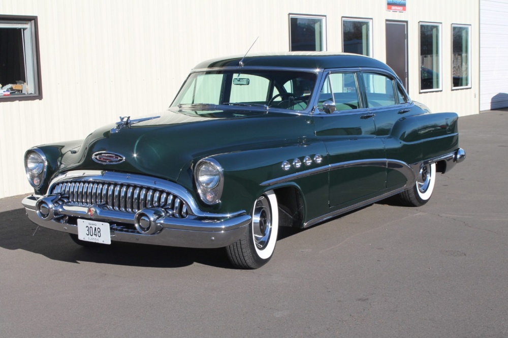 1952-buick-roadmaster-finished-4-1920x1277_c.jpg