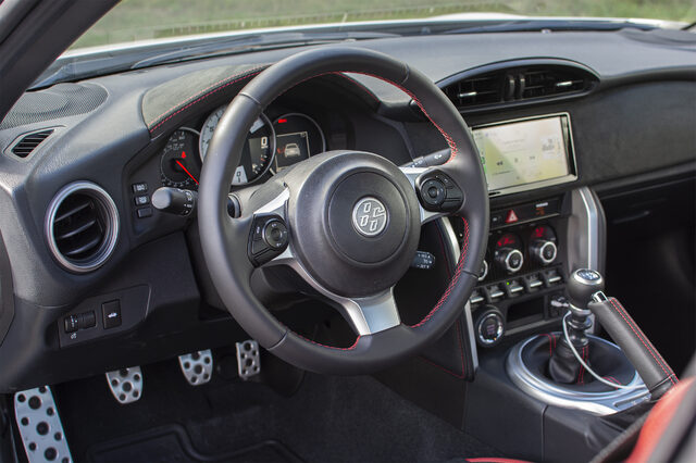 2020 Toyota 86 GT Interior and Dashboard