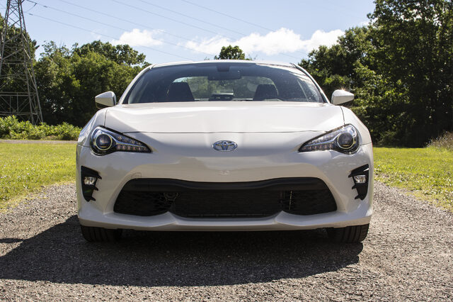 2020 Toyota 86 GT Front View