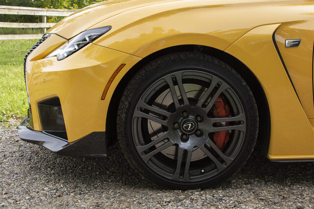 2020 Lexus RC F Front Wheel and Carbon Fiber Splitter Detail