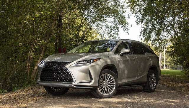 2020 Lexus RX 350L Luxury front three-quarter view