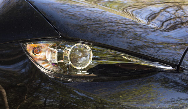 2020 Mazda MX-5 Miata Grand Touring headlight detail