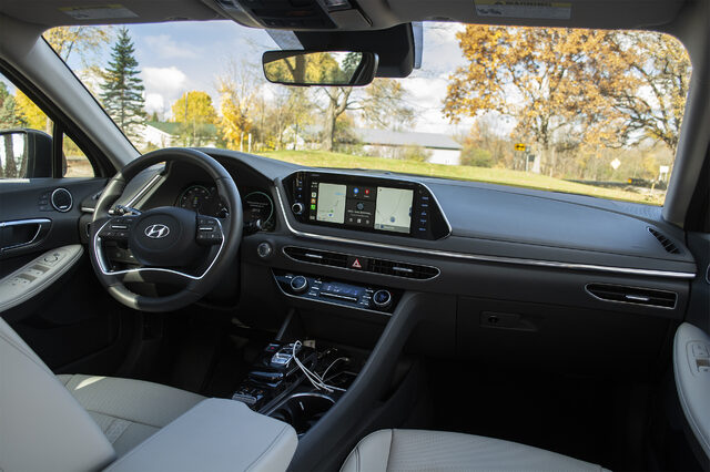 2020 Hyundai Sonata Hybrid Limited 9.jpg