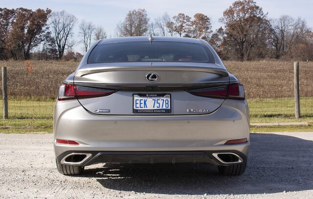 2020 Lexus ES 350 F-Sport 3.jpg