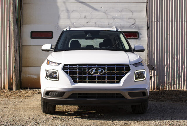 2020 Hyundai Venue SEL front view