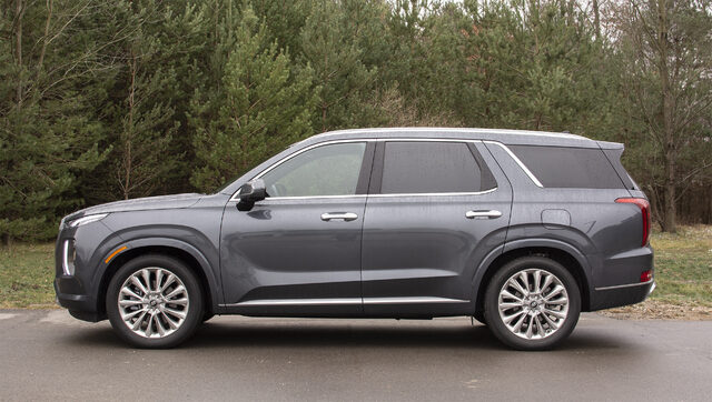 2020 Hyundai Palisade Limited AWD driver side profile