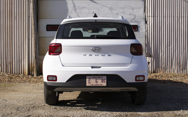 2020 Hyundai Venue SEL direct rear view