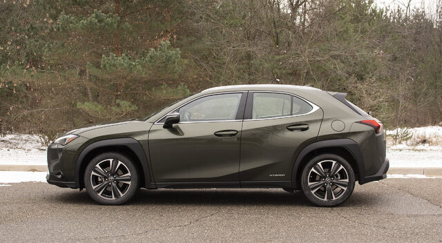 2020 Lexus UX 250h driver side profile