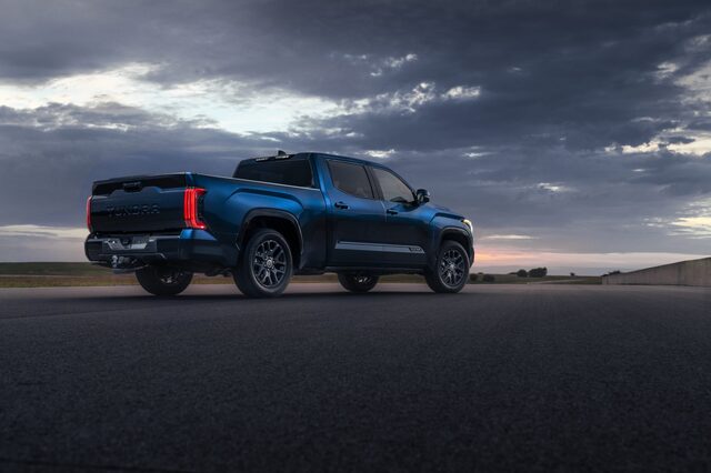 2022_Toyota_Tundra_Platinum_08-scaled.jpg