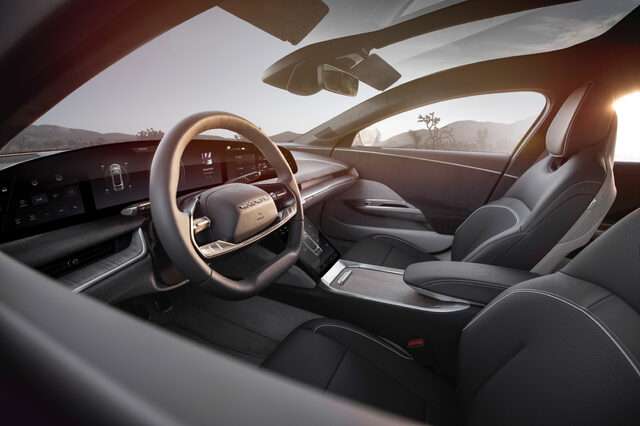 lucid-air-interior-09.jpg