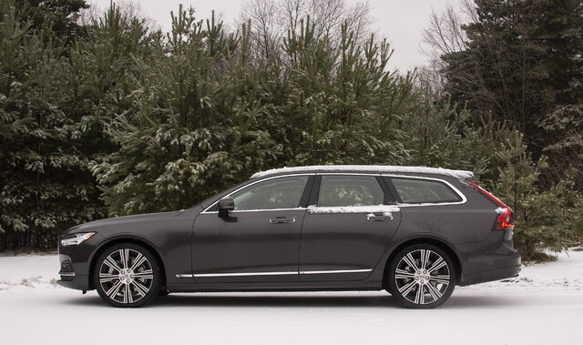 2021 Volvo V90 T6 Inscription Exterior Profile Dark Grey