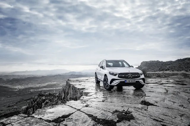 2023 Mercedes-Benz GLC 300 front three-quarter on rocky mountain