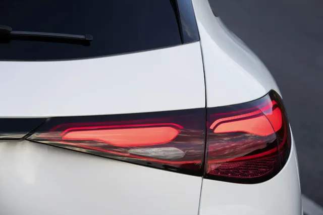 2023 Mercedes-Benz GLC 300 LED Taillight Close-Up